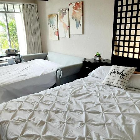 Charming One Bedroom Resort-Style Studio With Pool And Beach Access Ruskin Exterior photo